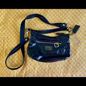 COACH Black Heart Poppy